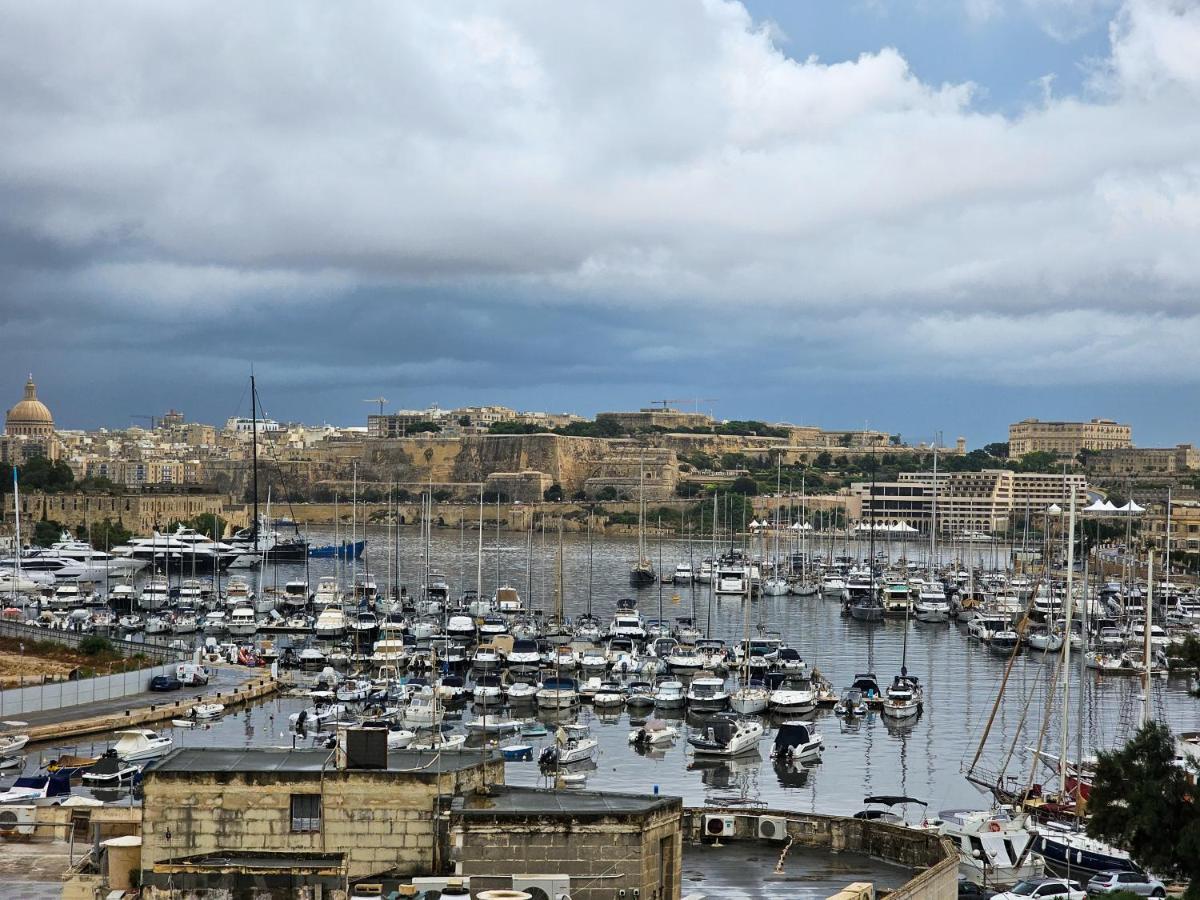 Mive Luxury Sea View Penthouse Apartment Gzira Ngoại thất bức ảnh